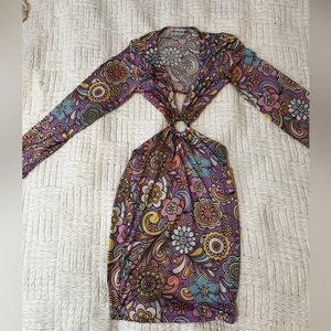 Almost Famous Retro Mod Cut Out Floral Longsleeve Dress in Purple